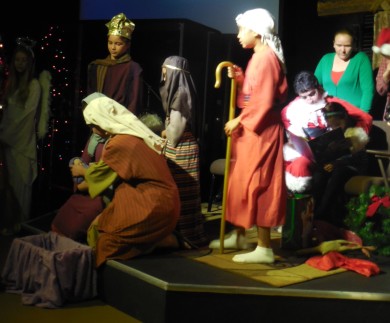 12-15-13 Christmas Drama at RL 036